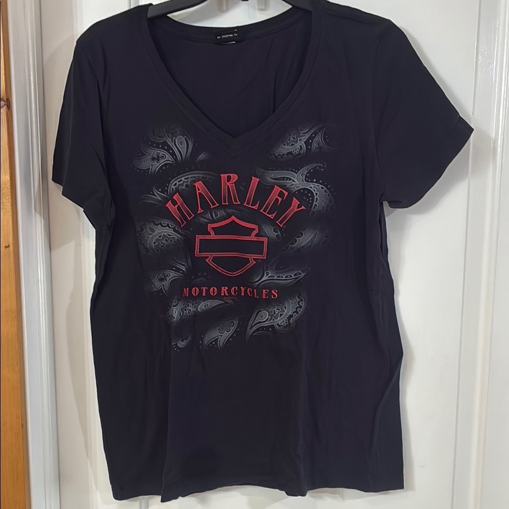 Harley-Davidson Black and Red Short Sleeve Tee
